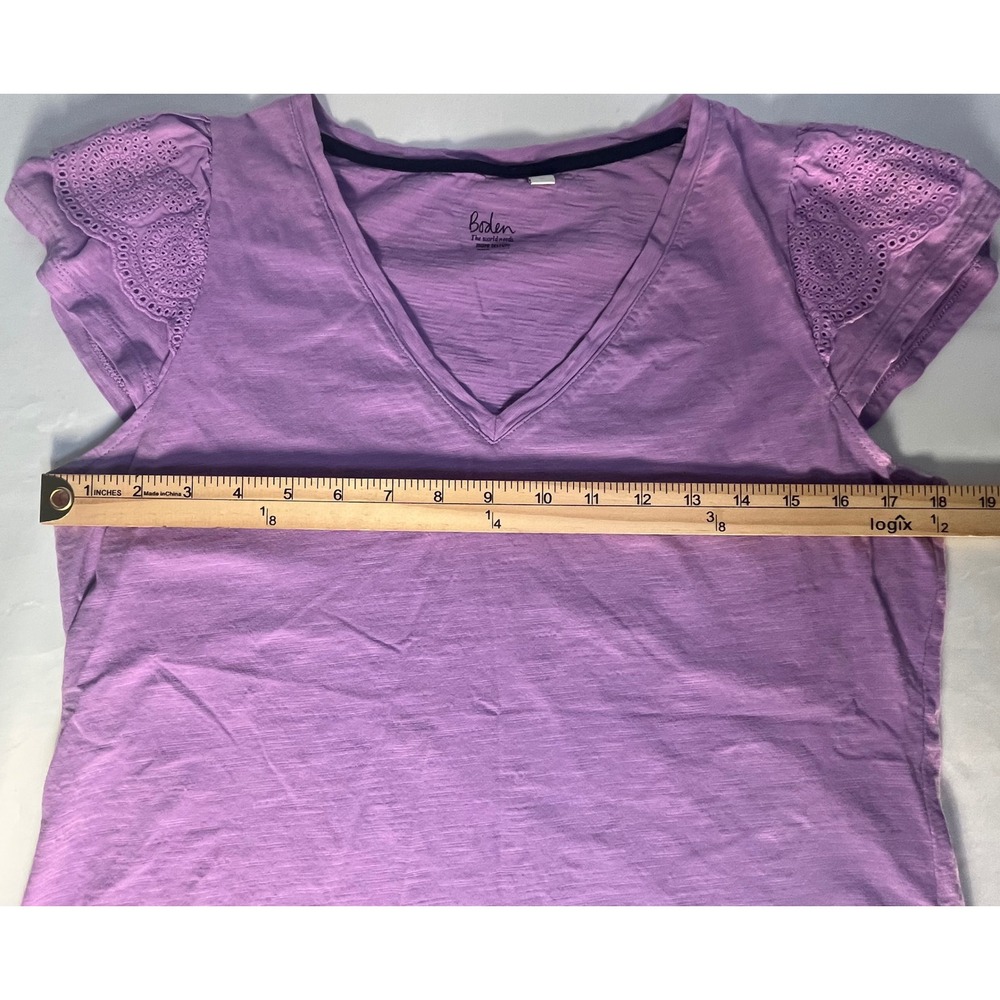 Boden T0922 Lavender Purple Eyelet Flutter Sleeve Slub Cotton V-Neck Tee M - Picture 5 of 6